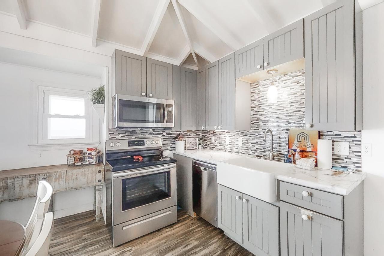 Bama Breeze By Meyer Vacation Rentals Fort Morgan Bagian luar foto