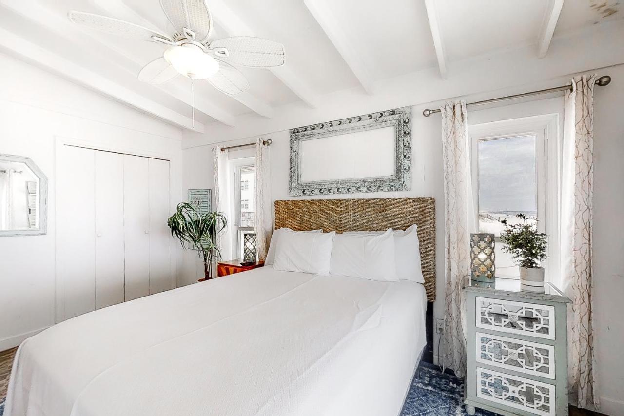 Bama Breeze By Meyer Vacation Rentals Fort Morgan Bagian luar foto